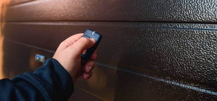 automatic door opener with remote control in Orlando