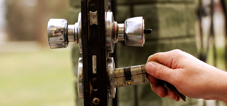front door latch repair Orlando