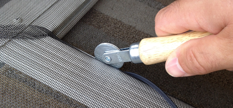 metal screen door repair in Orlando