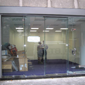 shop front door repair Orlando